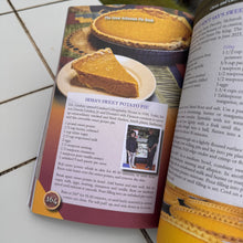 Load image into Gallery viewer, Robinson - The Great Arkansas Pie Book
