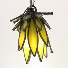 Load image into Gallery viewer, Bohn - Pineapple Lamp Yellow-Green