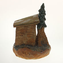 Load image into Gallery viewer, Hannaman - Crèche Sculpture Forest Green-Brown